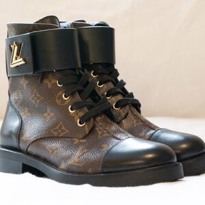 Louis Vuitton Calfskin Monogram Wonderland Flat Ranger Boots